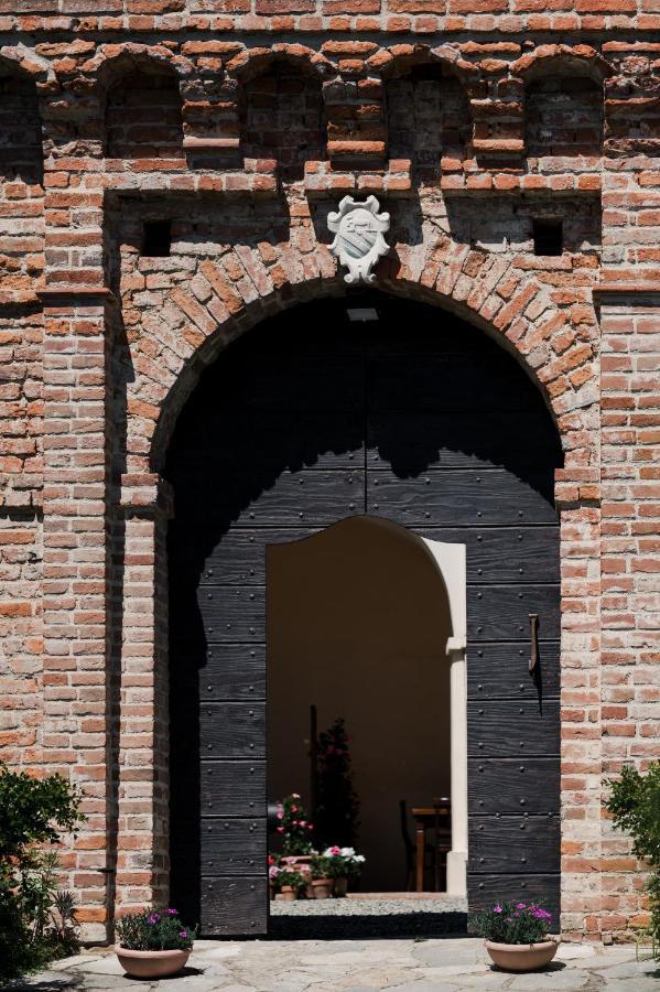 Ma Che Bel Castello * Mombaruzzo